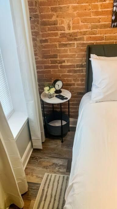 Cozy Modern Apt In The Heart Of Fells Point! Baltimore Kültér fotó