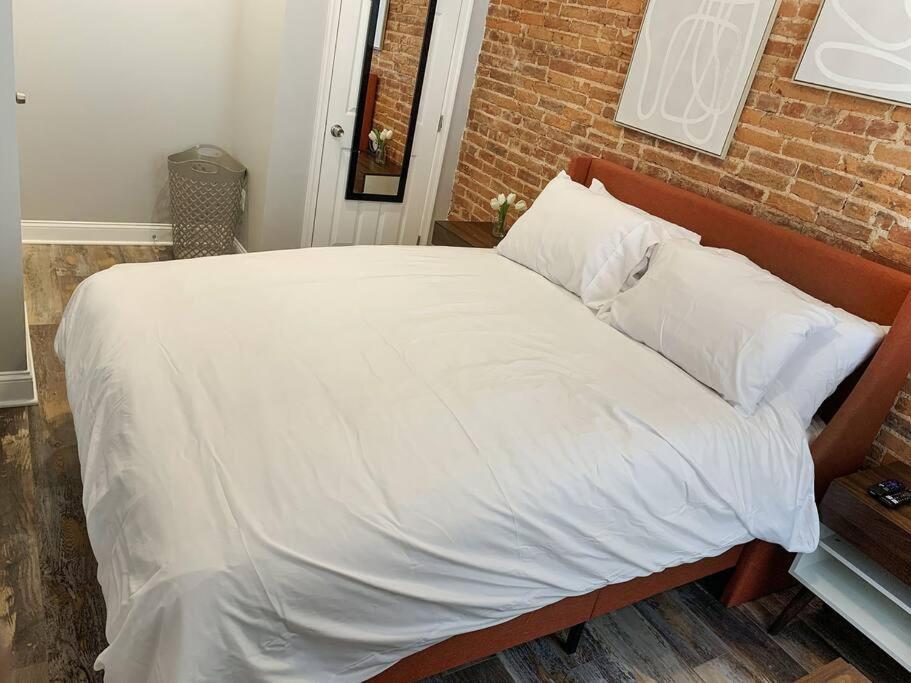 Cozy Modern Apt In The Heart Of Fells Point! Baltimore Kültér fotó