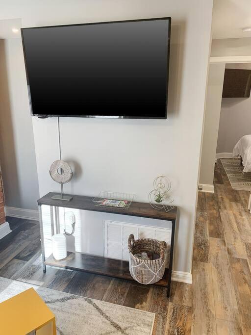 Cozy Modern Apt In The Heart Of Fells Point! Baltimore Kültér fotó