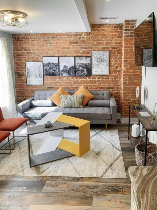 Cozy Modern Apt In The Heart Of Fells Point! Baltimore Kültér fotó